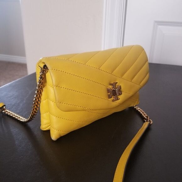 Tory Burch Kira Crossbody - Picture 4 of 10